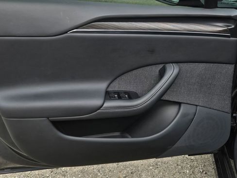 Used 2021 Tesla Model S Long Range image 10