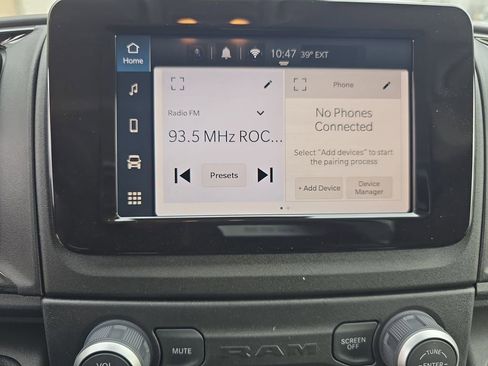 New 2026 RAM ProMaster 2500 w/ Convenience Group FWD image 21