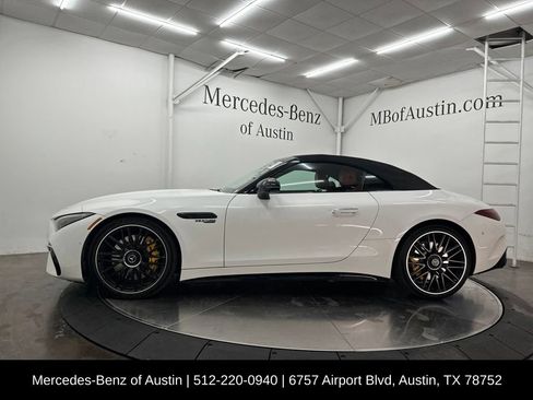 Certified 2022 Mercedes-Benz SL 63 AMG 4MATIC image 4