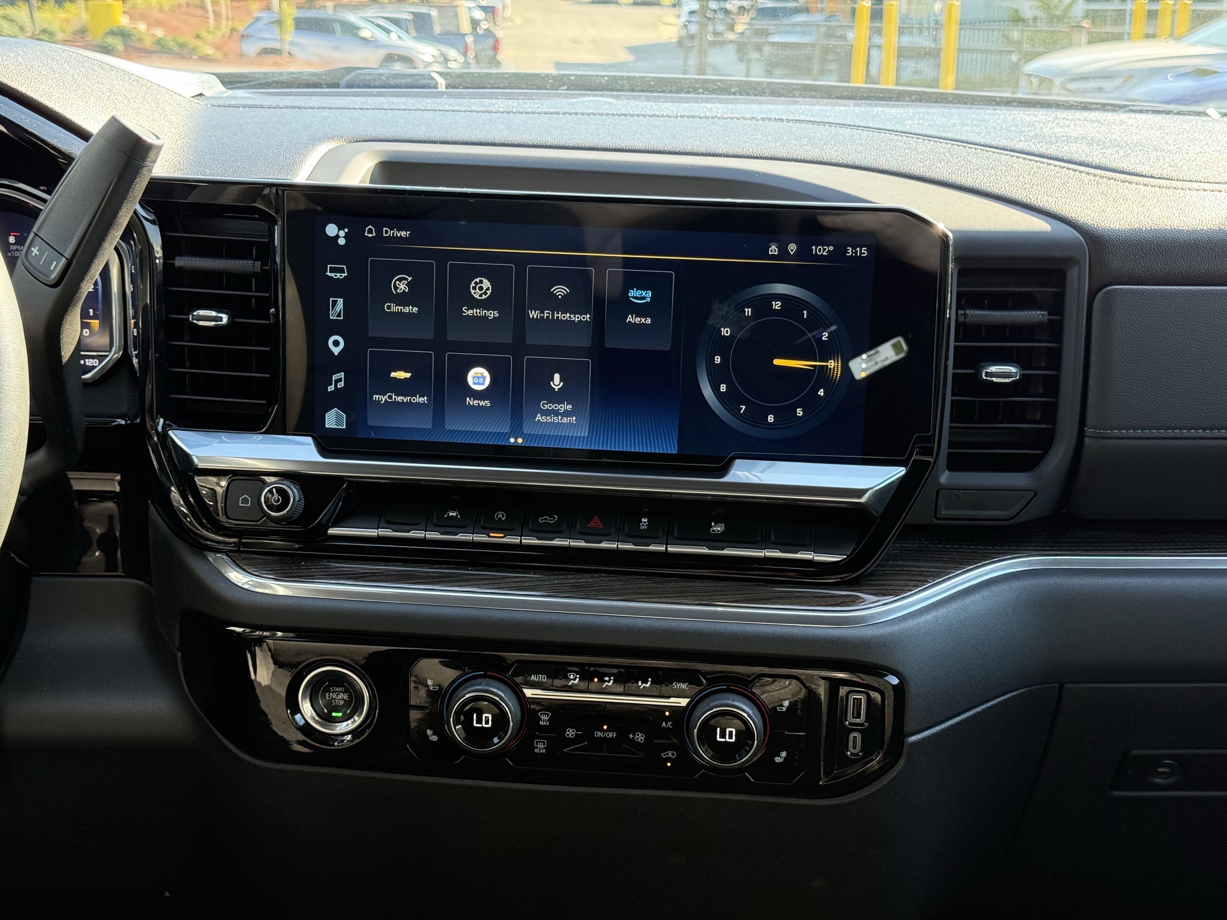 Used 2023 Chevrolet Silverado 1500 LT AWD/4WD image 33