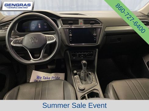 Used 2023 Volkswagen Tiguan SE AWD/4WD image 29