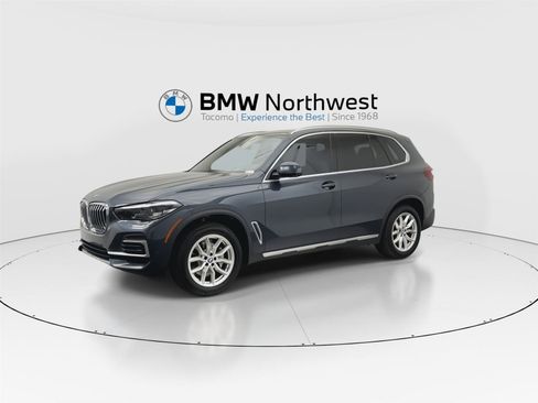 Used 2022 BMW X5 xDrive40i w/ Climate Comfort Package AWD/4WD image 9