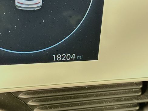 Used 2024 Hyundai Ioniq 5 SEL image 19