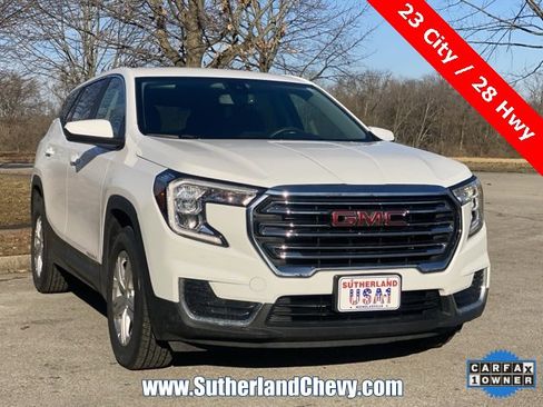 Used 2024 GMC Terrain SLE image 9