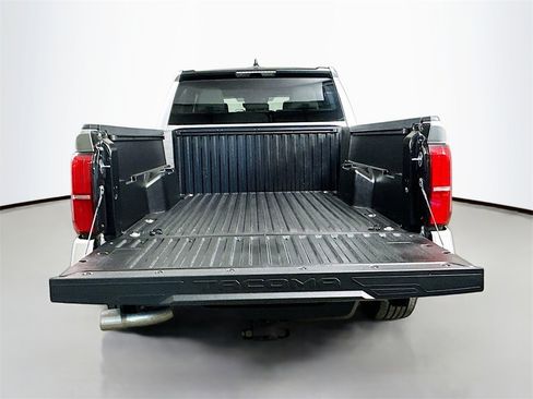 Used 2024 Toyota Tacoma SR5 image 34