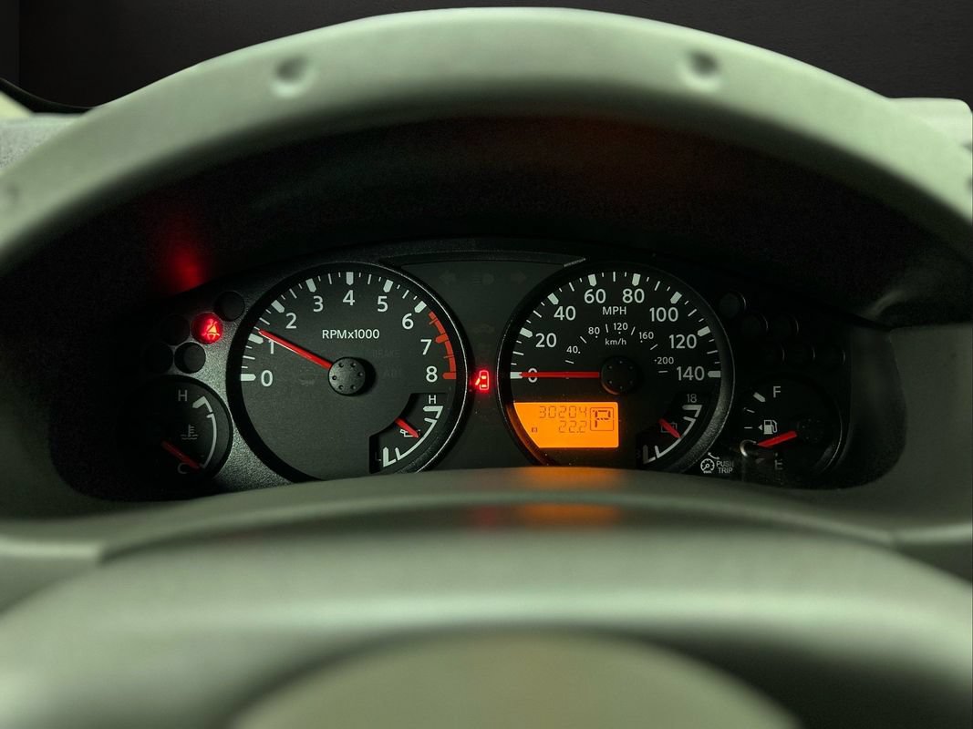Used 2013 Nissan Xterra S RWD image 25