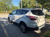 Used 2017 Ford Escape SE image 3