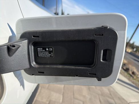 Used 2021 BMW X5 xDrive40i w/ Convenience Package image 13