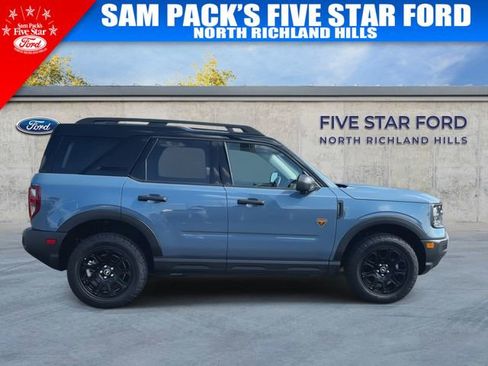 Used 2025 Ford Bronco Sport Badlands AWD/4WD image 10