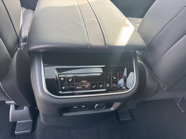 Used 2025 Nissan Armada Platinum w/ Convenience Package AWD/4WD image 7