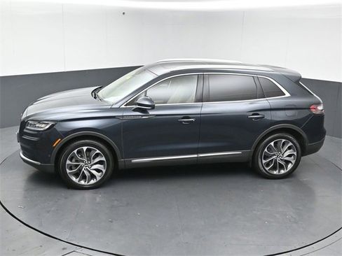 Certified 2023 Lincoln Nautilus Reserve w/ Equipment Group 201A image 48