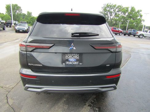 Used 2026 Mitsubishi Outlander SE FWD image 5