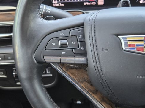 Used 2023 Cadillac Escalade Sport Platinum w/ LPO, Floor Liner Package AWD/4WD image 36