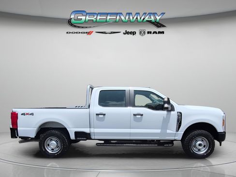Used 2024 Ford F250 XL w/ XL Off-Road Package AWD/4WD image 4