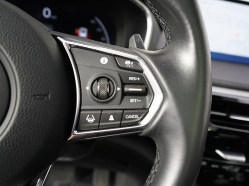 Used 2023 Acura MDX SH-AWD w/ Technology Package image 34