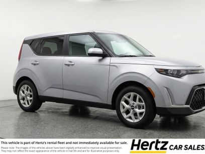Used 2025 Kia Soul LX w/ LX Technology Package