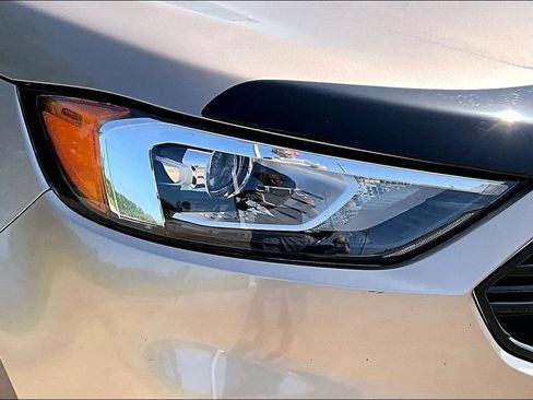 Certified 2021 Ford Edge SE FWD image 29