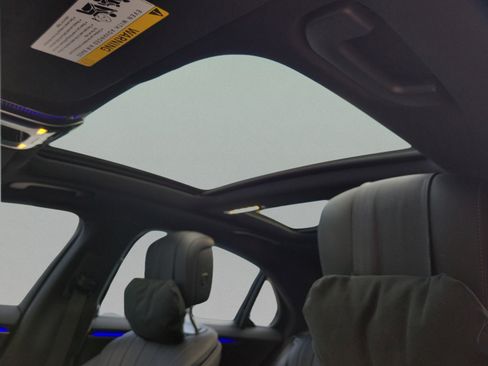 Certified 2023 Mercedes-Benz S 500 4MATIC image 27