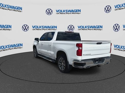 Used 2021 Chevrolet Silverado 1500 LT w/ True North Edition Plus AWD/4WD image 6