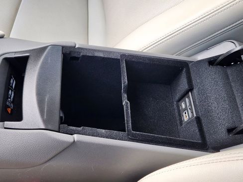 Used 2023 Cadillac XT5 Premium Luxury w/ Technology Package image 22