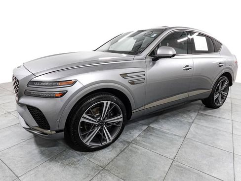 Used 2025 Genesis GV80 3.5T e-SC AWD/4WD image 3
