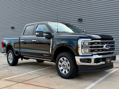 New 2026 Ford F250 Lariat w/ Lariat Ultimate Package AWD/4WD image 1