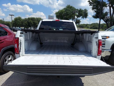 Used 2019 Ford F150 XLT AWD/4WD image 12