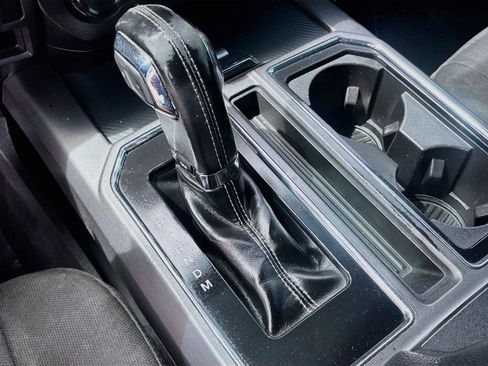 Used 2018 Ford F150 XLT w/ Equipment Group 301A Mid RWD image 16