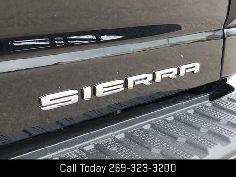 New 2025 GMC Sierra 2500 Denali w/ Denali Reserve Package image 33