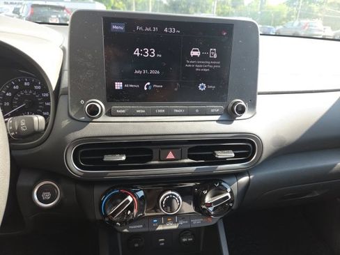 Used 2023 Hyundai Kona SEL AWD/4WD image 14