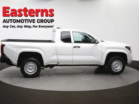 Used 2024 Toyota Tacoma SR RWD image 38