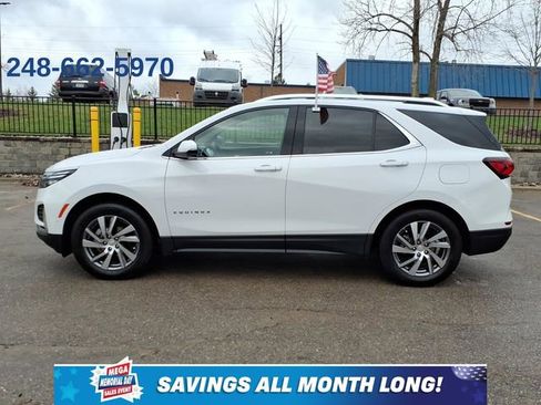 Used 2023 Chevrolet Equinox Premier AWD/4WD image 2