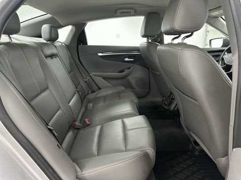 Used 2019 Chevrolet Impala LT w/ LT Leather Package FWD image 20