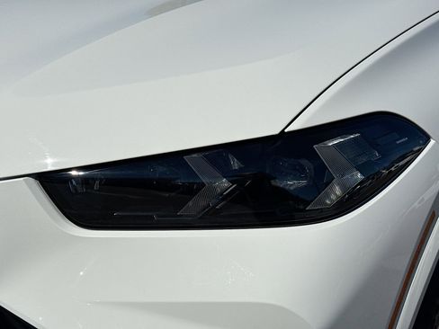 New 2026 BMW X5 xDrive50e w/ Executive Package image 9