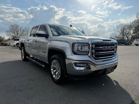 Used 2018 GMC Sierra 1500 SLT w/ Texas SLT Premium Package image 9
