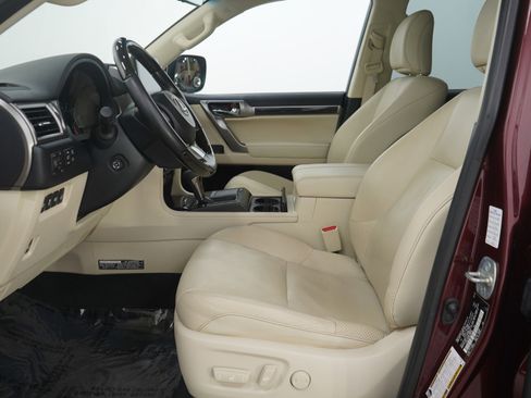 Used 2022 Lexus GX 460 Luxury w/ Sport Design Package image 27