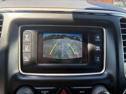 Used 2017 Jeep Grand Cherokee Laredo w/ Quick Order Package 23E AWD/4WD image 31