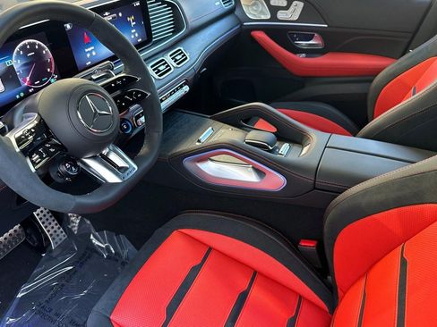 New 2025 Mercedes-Benz GLE 53 AMG 4MATIC image 4