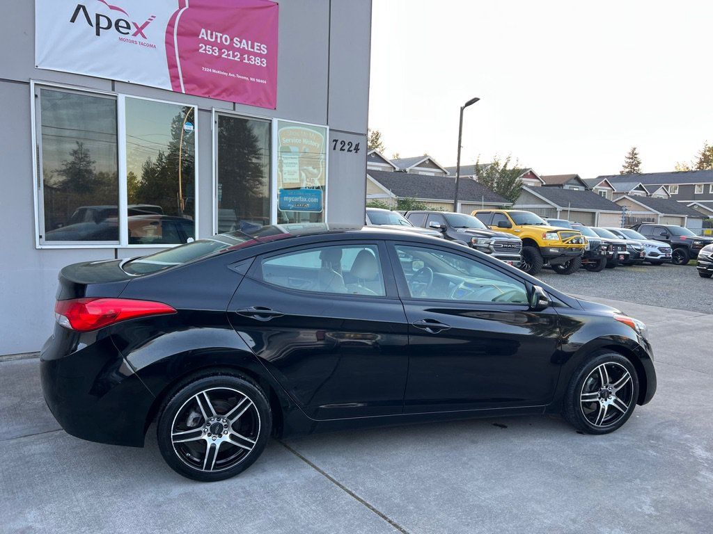 Used 2011 Hyundai Elantra Limited FWD image 8