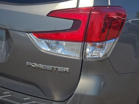 Used 2021 Subaru Forester Limited AWD/4WD image 27