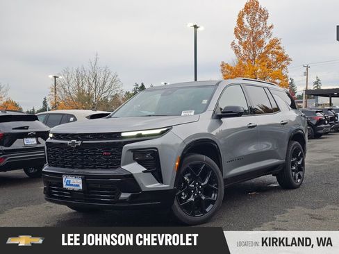 New 2026 Chevrolet Traverse RS w/ LPO, Floor Liner Package AWD/4WD image 1
