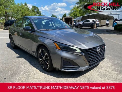 Certified 2024 Nissan Altima 2.5 SR FWD image 1