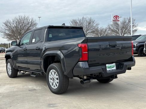 New 2025 Toyota Tacoma SR5 image 3