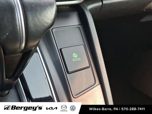 Used 2018 Honda CR-V EX-L image 27