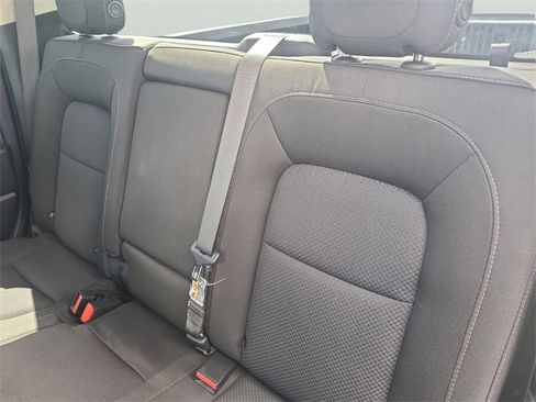 Used 2022 Chevrolet Colorado LT w/ Safety Package image 12