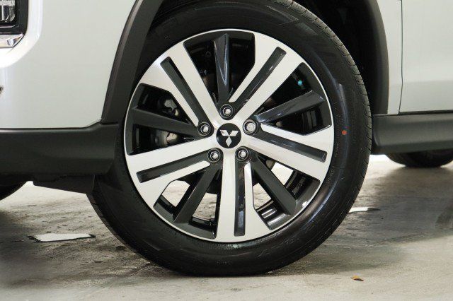 New 2026 Mitsubishi Outlander Sport ES AWD/4WD image 3