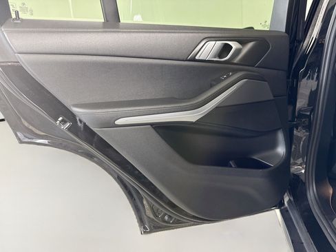 Used 2019 BMW X5 xDrive40i w/ Convenience Package AWD/4WD image 26