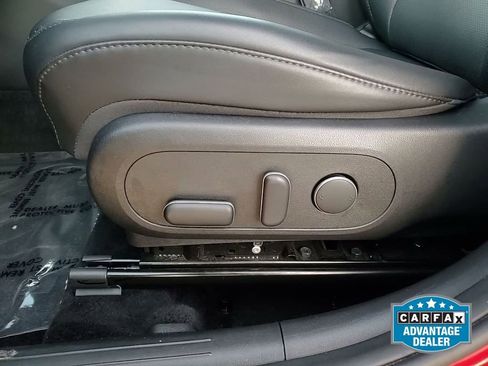 Certified 2025 Hyundai Kona Limited AWD/4WD image 14