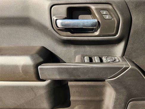 Used 2022 Chevrolet Silverado 1500 Custom image 26