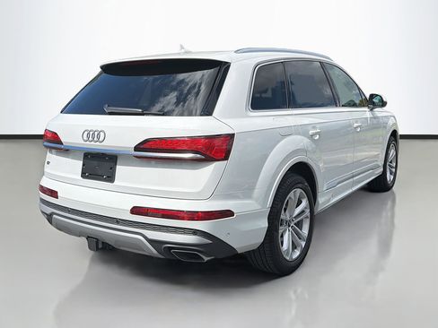 Used 2025 Audi Q7 3.0T Premium image 4